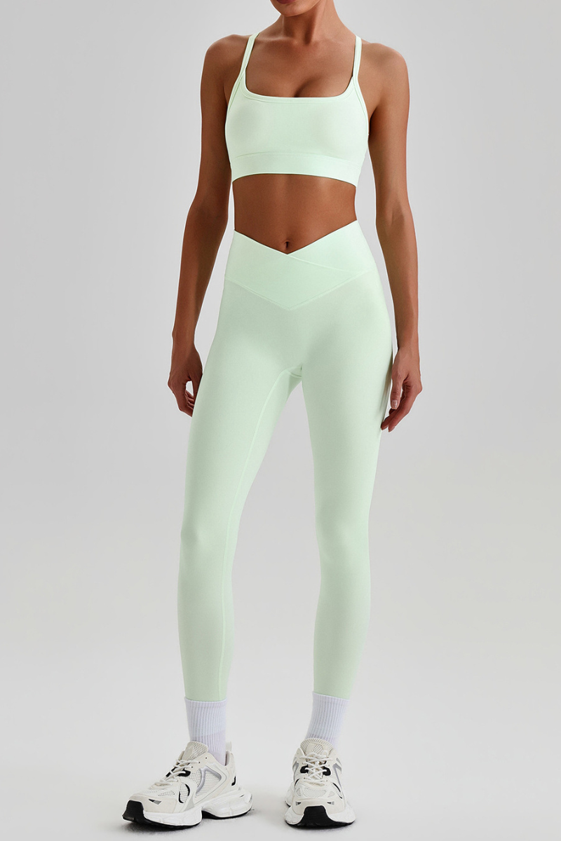 Women's Crisscross Back Bra & V-Waist Yoga Leggings Set